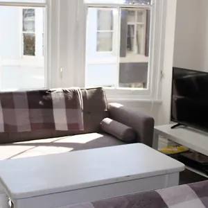 The 4 Apartment